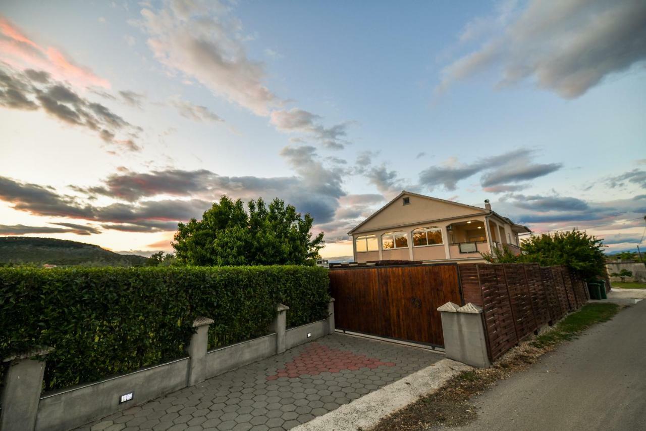 Kuca Za Odmor Lukic Donje Rastane Exterior foto